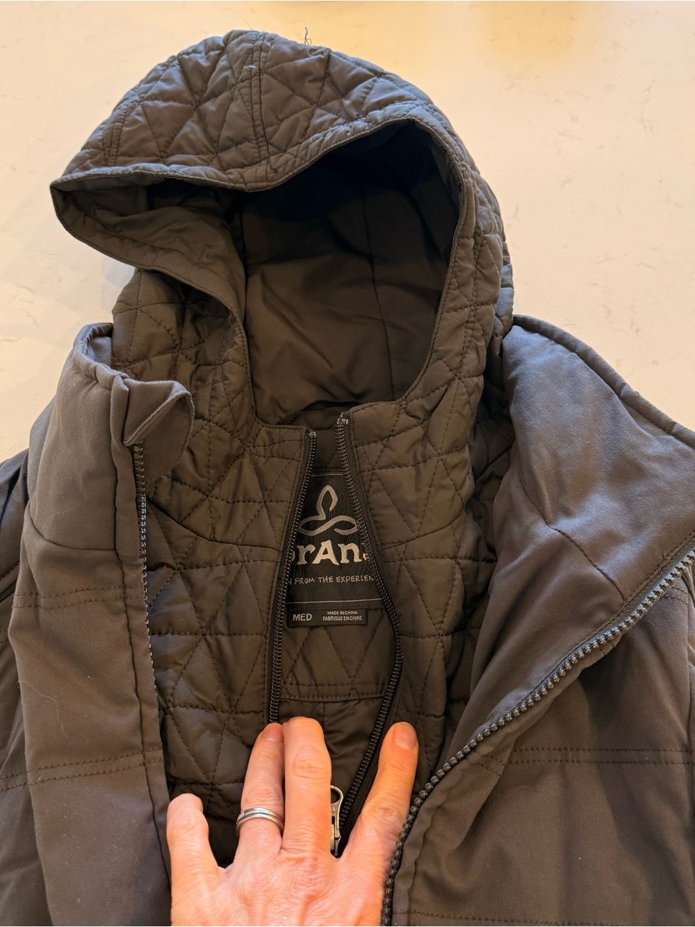 PrAna women’s Quilted Hooded Jacket - Medium - Dark Gray